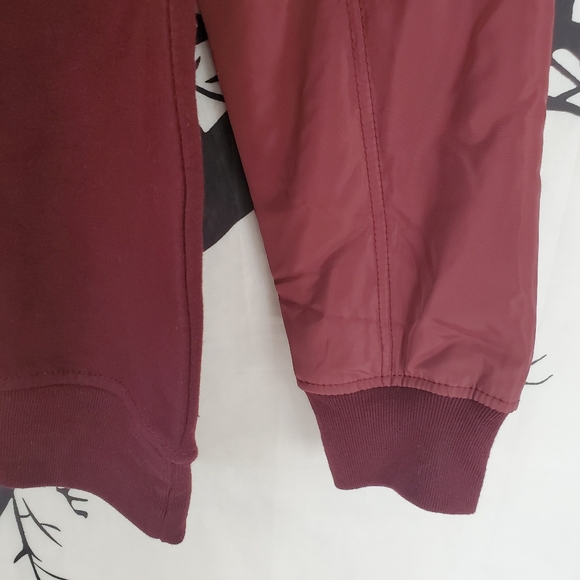 AMERICAN RAG Burgundy Sweater Sweatshirt Pull Over - Picture 5 of 8